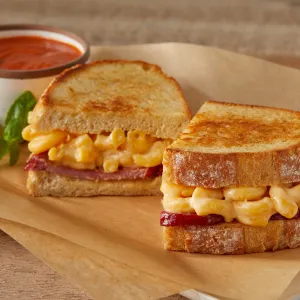 Everyday Mac & Cheese  Sandwich