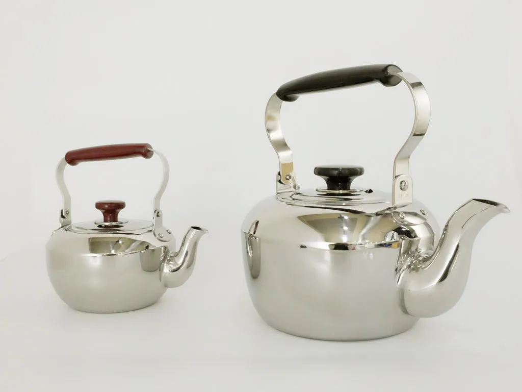 Stainless Steel Kettle 2L by Gyokkodo